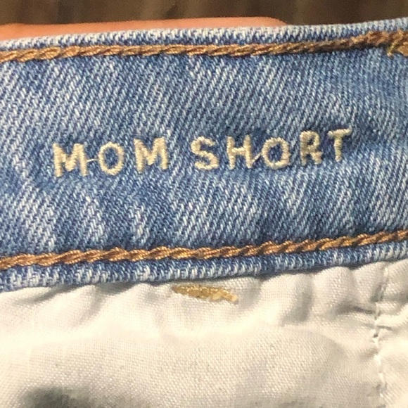 American Eagle Shorts Women's 4 Mom Style High Rise Curvy Cuffed Denim - Picture 3 of 6